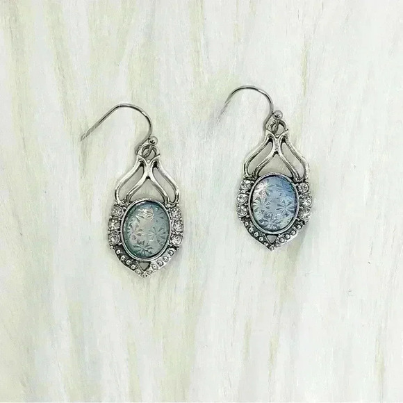 Sea Blue Flower Cabochons Rhinestone Earrings - Picture 4 of 6